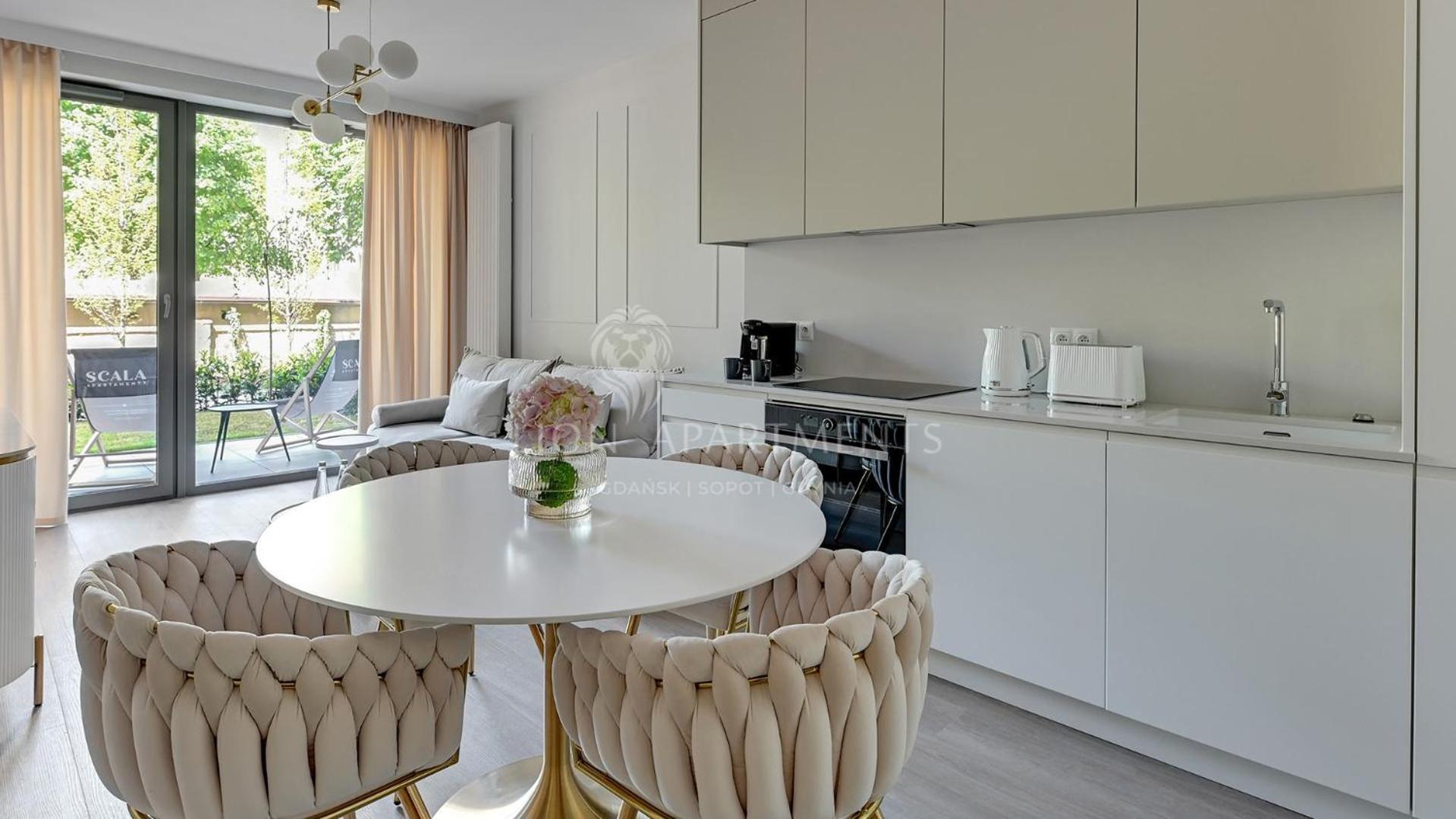 Premiem Cube Apartments In Center By Lion Apartments Γκντανσκ Εξωτερικό φωτογραφία