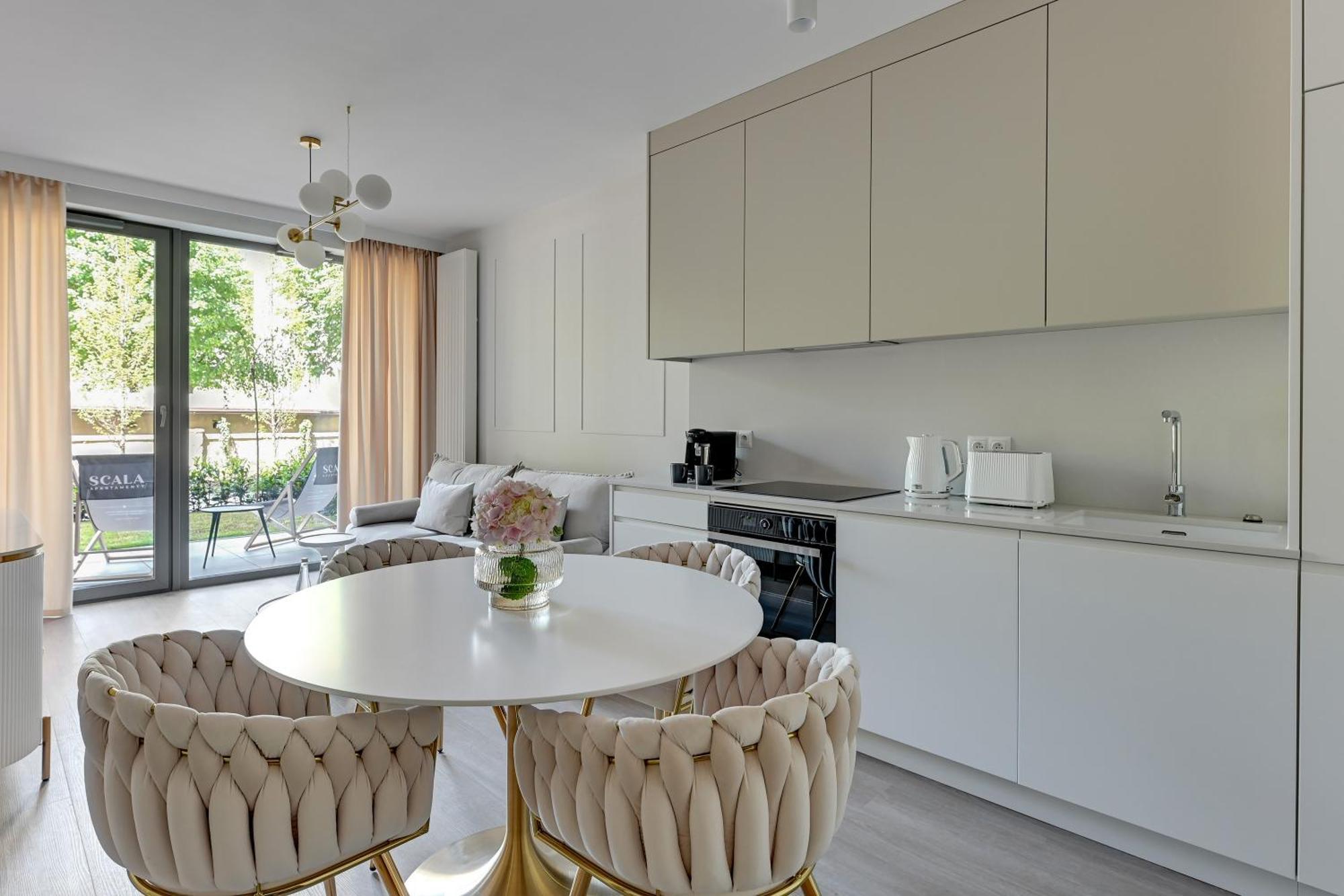 Premiem Cube Apartments In Center By Lion Apartments Γκντανσκ Εξωτερικό φωτογραφία