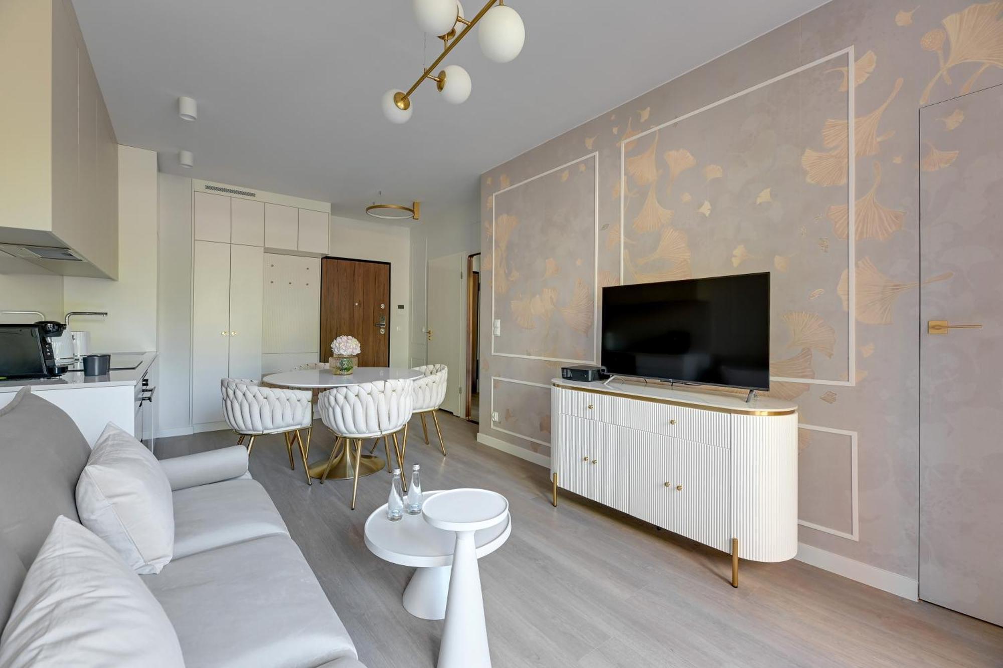 Premiem Cube Apartments In Center By Lion Apartments Γκντανσκ Εξωτερικό φωτογραφία