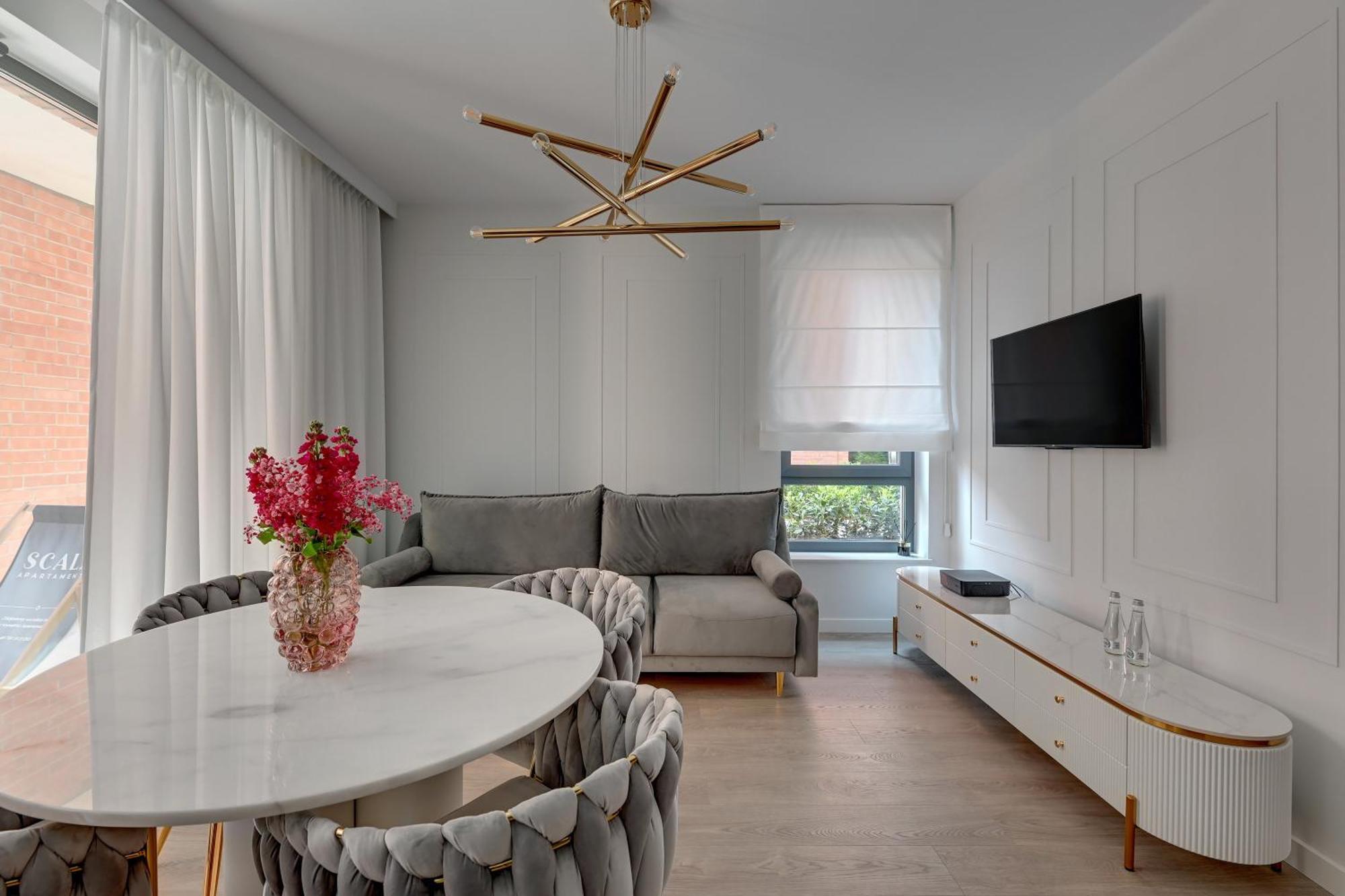 Premiem Cube Apartments In Center By Lion Apartments Γκντανσκ Εξωτερικό φωτογραφία